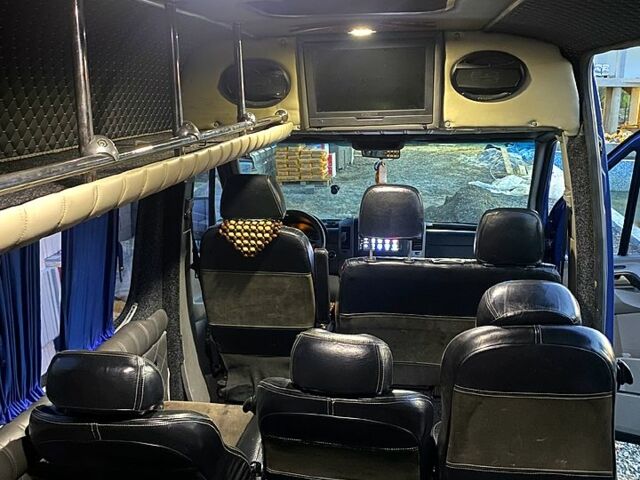 Синій Мерседес Sprinter, об'ємом двигуна 3 л та пробігом 500 тис. км за 18200 $, фото 3 на Automoto.ua