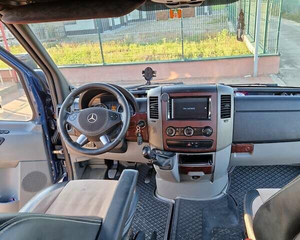 Синій Мерседес Sprinter, об'ємом двигуна 3 л та пробігом 793 тис. км за 15500 $, фото 25 на Automoto.ua