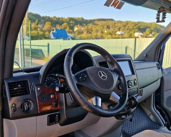 Синій Мерседес Sprinter, об'ємом двигуна 3 л та пробігом 793 тис. км за 15500 $, фото 19 на Automoto.ua