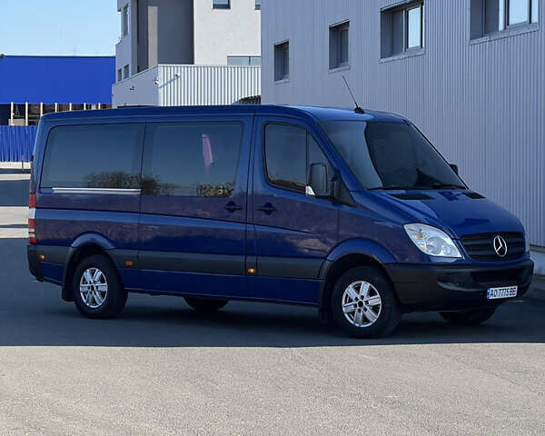 Синий Мерседес Sprinter, объемом двигателя 2.14 л и пробегом 636 тыс. км за 11999 $, фото 5 на Automoto.ua