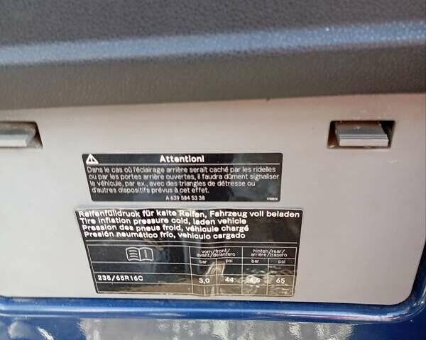 Мерседес Sprinter 2011 в Богородчанах на Automoto.ua Синий Мерседес Sprinter, объемом двигателя 2.2 л и пробегом 429 тыс. км за 11200 $, фото 18 на Automoto.ua
