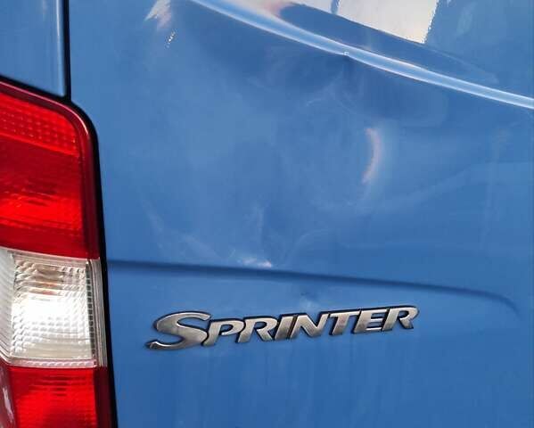 Синий Мерседес Sprinter, объемом двигателя 2.99 л и пробегом 692 тыс. км за 14900 $, фото 79 на Automoto.ua