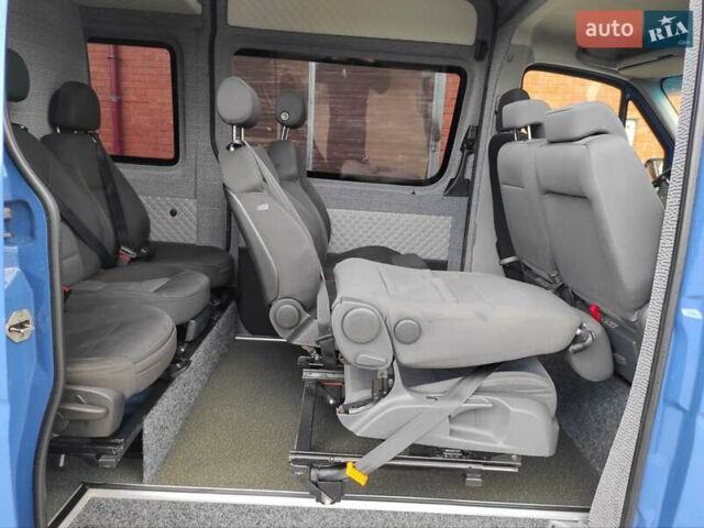 Синий Мерседес Sprinter, объемом двигателя 2.99 л и пробегом 692 тыс. км за 14900 $, фото 20 на Automoto.ua