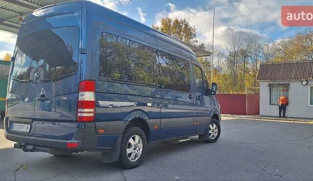 Синий Мерседес Sprinter, объемом двигателя 1.8 л и пробегом 400 тыс. км за 14000 $, фото 4 на Automoto.ua