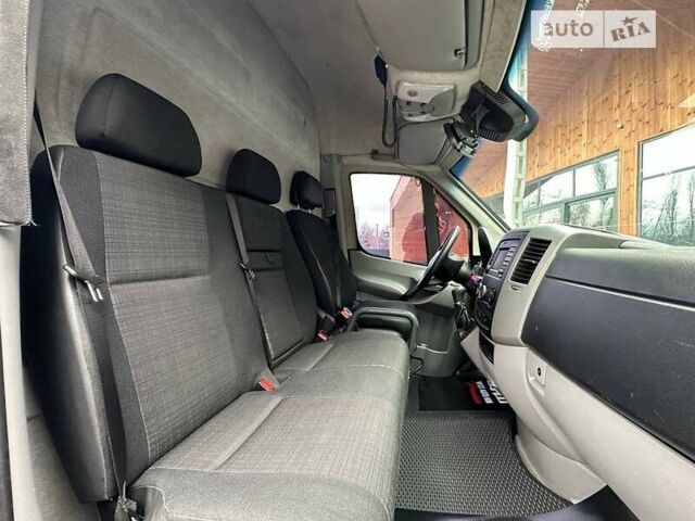 Синій Мерседес Sprinter, об'ємом двигуна 2.99 л та пробігом 38 тис. км за 49000 $, фото 2 на Automoto.ua