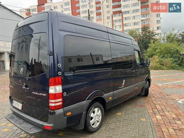 Синий Мерседес Sprinter, объемом двигателя 2.14 л и пробегом 790 тыс. км за 17800 $, фото 6 на Automoto.ua