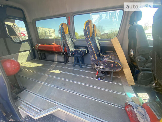 Синий Мерседес Sprinter, объемом двигателя 1.8 л и пробегом 250 тыс. км за 16200 $, фото 11 на Automoto.ua