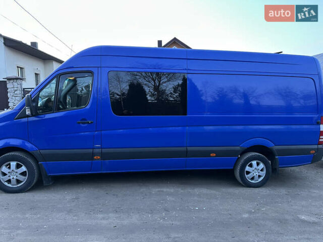 Синий Мерседес Sprinter, объемом двигателя 2.14 л и пробегом 450 тыс. км за 19999 $, фото 16 на Automoto.ua