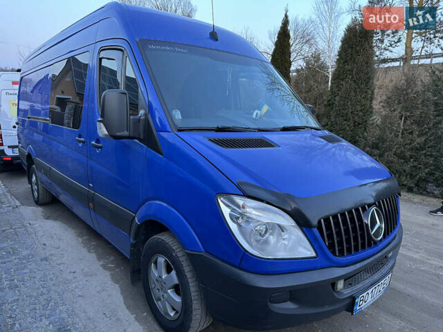 Синий Мерседес Sprinter, объемом двигателя 2.14 л и пробегом 450 тыс. км за 19999 $, фото 13 на Automoto.ua