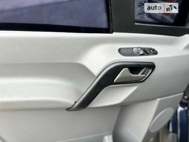 Синій Мерседес Sprinter, об'ємом двигуна 2.99 л та пробігом 38 тис. км за 49000 $, фото 16 на Automoto.ua