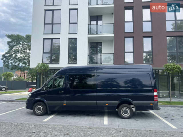 Синий Мерседес Sprinter, объемом двигателя 3 л и пробегом 450 тыс. км за 26499 $, фото 17 на Automoto.ua