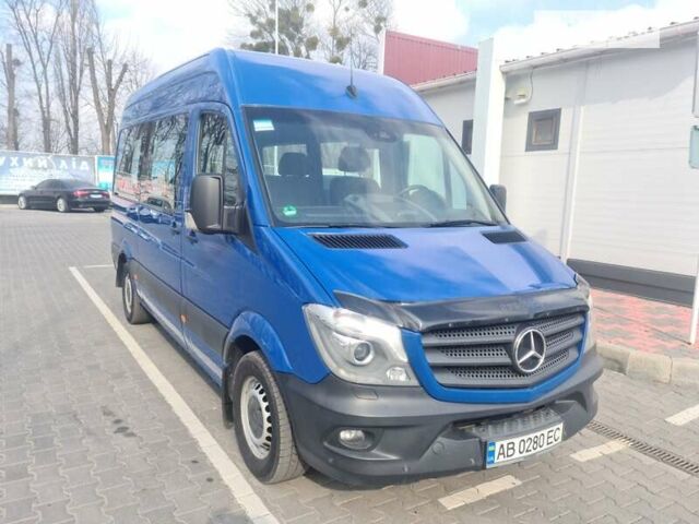 Синий Мерседес Sprinter, объемом двигателя 2.14 л и пробегом 383 тыс. км за 17500 $, фото 5 на Automoto.ua