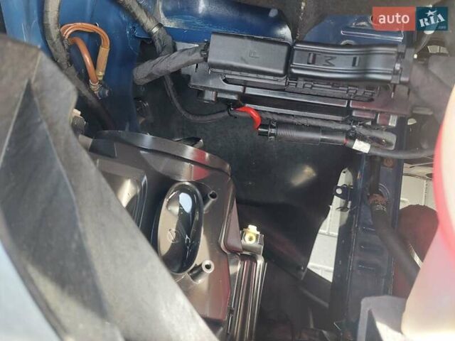 Синій Мерседес Sprinter, об'ємом двигуна 2.15 л та пробігом 295 тис. км за 21500 $, фото 29 на Automoto.ua