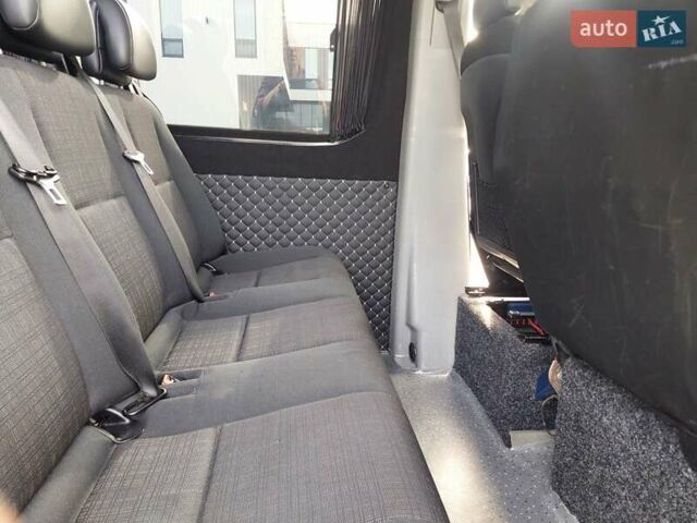 Синій Мерседес Sprinter, об'ємом двигуна 2.15 л та пробігом 295 тис. км за 21500 $, фото 48 на Automoto.ua
