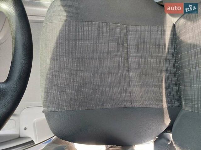 Синій Мерседес Sprinter, об'ємом двигуна 2.15 л та пробігом 295 тис. км за 21500 $, фото 20 на Automoto.ua