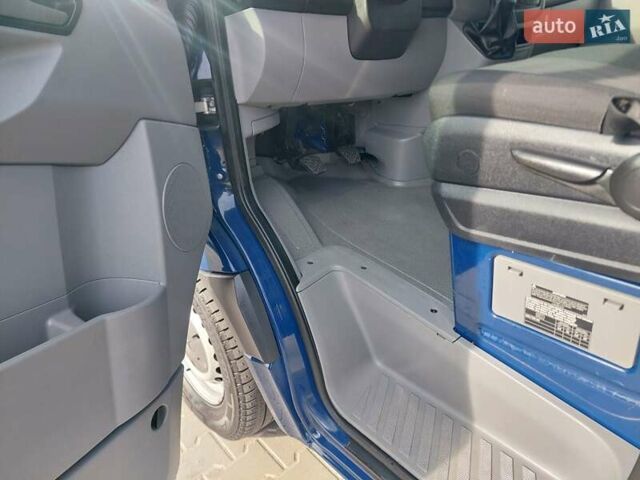 Синій Мерседес Sprinter, об'ємом двигуна 2.15 л та пробігом 295 тис. км за 21500 $, фото 11 на Automoto.ua