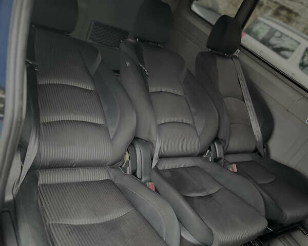 Синий Мерседес Sprinter, объемом двигателя 2.2 л и пробегом 341 тыс. км за 22500 $, фото 11 на Automoto.ua