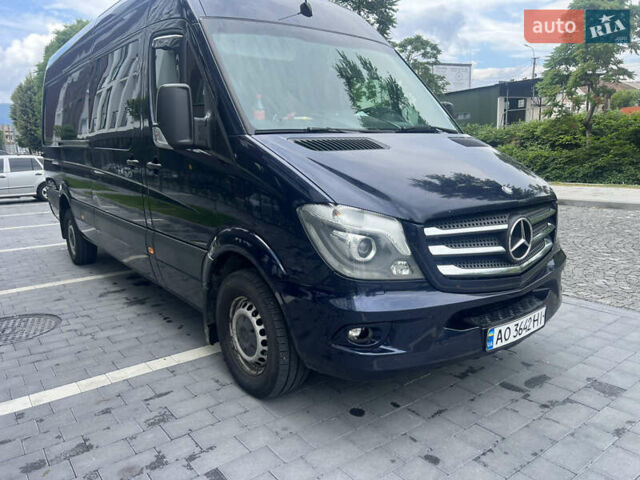 Синий Мерседес Sprinter, объемом двигателя 3 л и пробегом 450 тыс. км за 26499 $, фото 11 на Automoto.ua