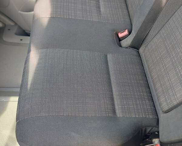 Синій Мерседес Sprinter, об'ємом двигуна 2.15 л та пробігом 295 тис. км за 21500 $, фото 17 на Automoto.ua