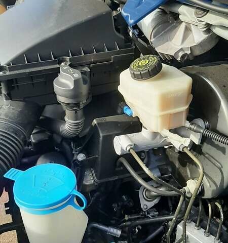 Синий Мерседес Sprinter, объемом двигателя 0 л и пробегом 304 тыс. км за 23500 $, фото 15 на Automoto.ua