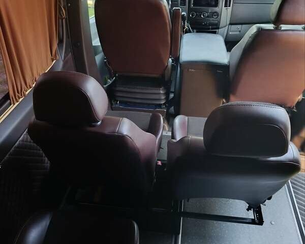 Синій Мерседес Sprinter, об'ємом двигуна 2.69 л та пробігом 400 тис. км за 19000 $, фото 43 на Automoto.ua