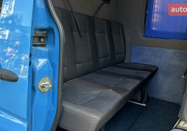 Синій Мерседес Sprinter, об'ємом двигуна 2.14 л та пробігом 303 тис. км за 23020 $, фото 44 на Automoto.ua