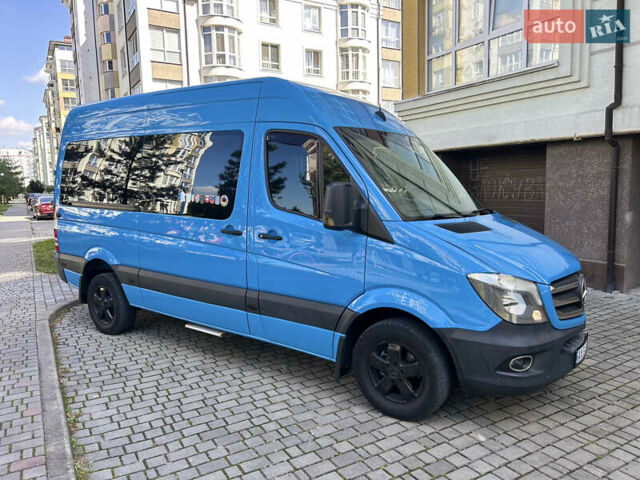 Синій Мерседес Sprinter, об'ємом двигуна 2.14 л та пробігом 303 тис. км за 23020 $, фото 18 на Automoto.ua