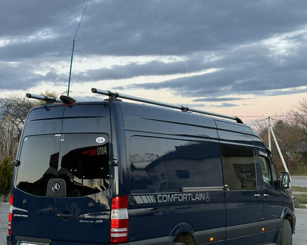 Синий Мерседес Sprinter, объемом двигателя 2.14 л и пробегом 792 тыс. км за 27850 $, фото 7 на Automoto.ua