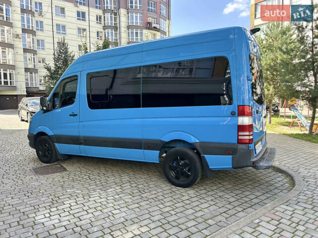 Синій Мерседес Sprinter, об'ємом двигуна 2.14 л та пробігом 303 тис. км за 23020 $, фото 10 на Automoto.ua