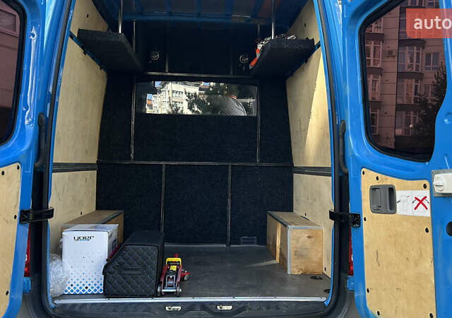Синій Мерседес Sprinter, об'ємом двигуна 2.14 л та пробігом 303 тис. км за 23020 $, фото 35 на Automoto.ua