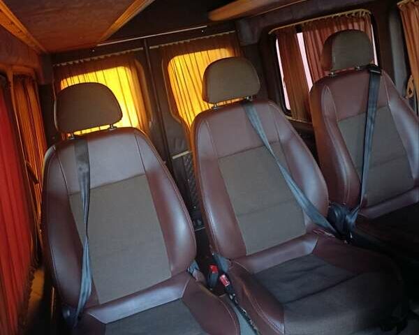 Синій Мерседес Sprinter, об'ємом двигуна 2.69 л та пробігом 400 тис. км за 19000 $, фото 31 на Automoto.ua