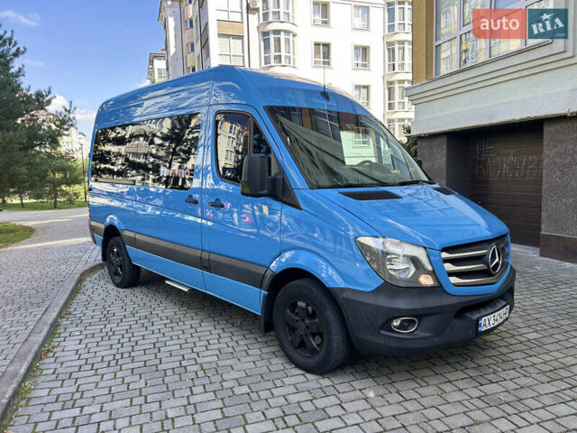 Синій Мерседес Sprinter, об'ємом двигуна 2.14 л та пробігом 303 тис. км за 23020 $, фото 20 на Automoto.ua