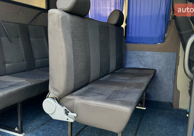 Синій Мерседес Sprinter, об'ємом двигуна 2.14 л та пробігом 303 тис. км за 23020 $, фото 45 на Automoto.ua