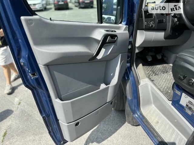 Синій Мерседес Sprinter, об'ємом двигуна 2.14 л та пробігом 150 тис. км за 33500 $, фото 13 на Automoto.ua