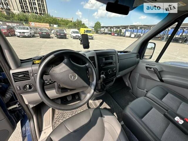 Синій Мерседес Sprinter, об'ємом двигуна 2.14 л та пробігом 150 тис. км за 33500 $, фото 16 на Automoto.ua