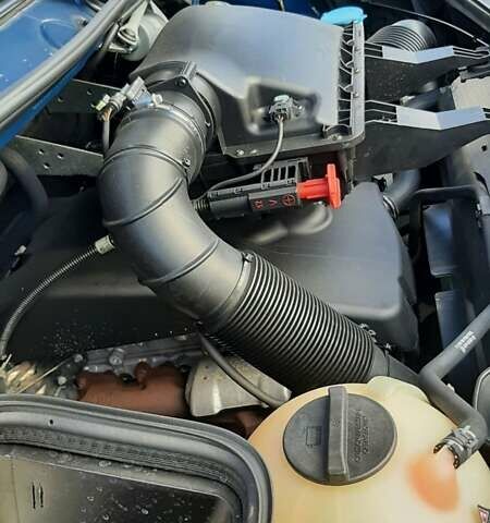 Синий Мерседес Sprinter, объемом двигателя 0 л и пробегом 304 тыс. км за 23500 $, фото 12 на Automoto.ua