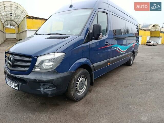Синий Мерседес Sprinter, объемом двигателя 2.14 л и пробегом 239 тыс. км за 35000 $, фото 1 на Automoto.ua
