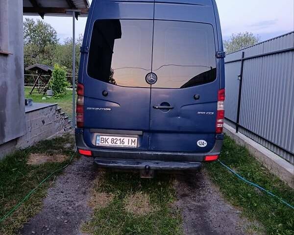 Синій Мерседес Sprinter, об'ємом двигуна 2.69 л та пробігом 400 тис. км за 19000 $, фото 9 на Automoto.ua