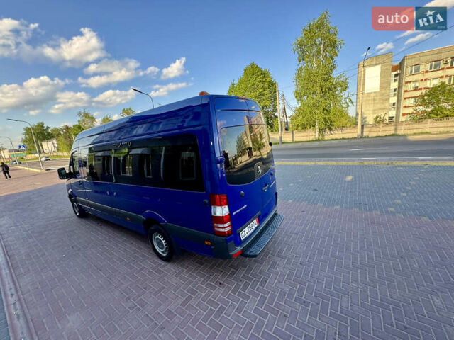 Синий Мерседес Sprinter, объемом двигателя 2.2 л и пробегом 200 тыс. км за 28500 $, фото 15 на Automoto.ua