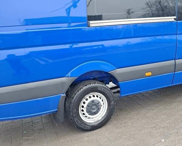 Синій Мерседес Sprinter, об'ємом двигуна 2.2 л та пробігом 290 тис. км за 24800 $, фото 7 на Automoto.ua