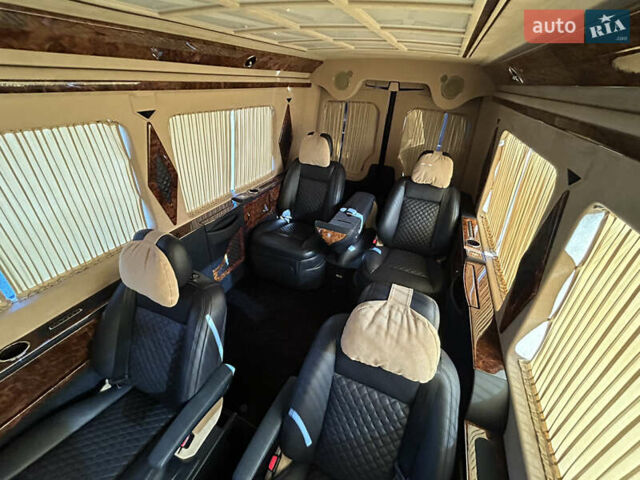 Синий Мерседес Sprinter, объемом двигателя 2.99 л и пробегом 41 тыс. км за 76900 $, фото 35 на Automoto.ua