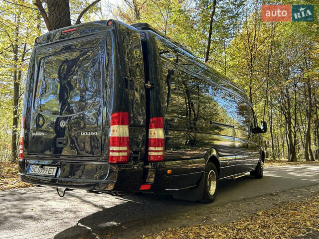 Синий Мерседес Sprinter, объемом двигателя 2.99 л и пробегом 41 тыс. км за 90000 $, фото 39 на Automoto.ua