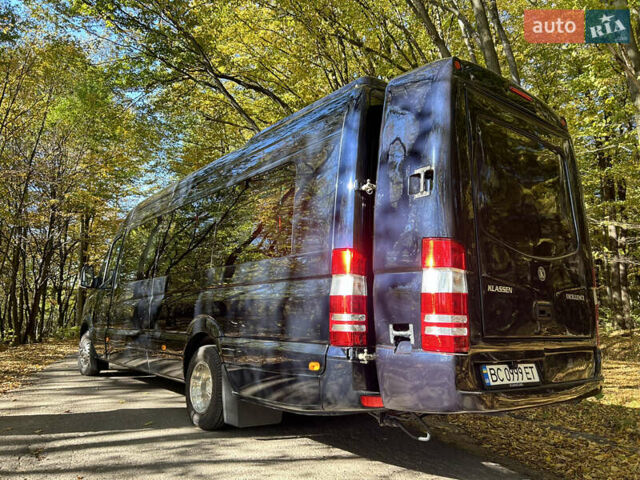 Синий Мерседес Sprinter, объемом двигателя 2.99 л и пробегом 41 тыс. км за 90000 $, фото 38 на Automoto.ua