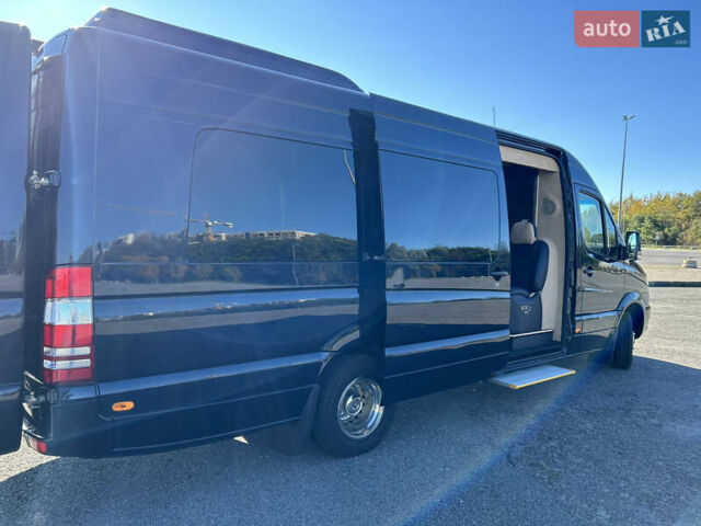 Синий Мерседес Sprinter, объемом двигателя 2.99 л и пробегом 41 тыс. км за 90000 $, фото 10 на Automoto.ua