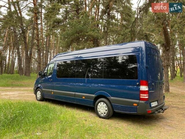 Синий Мерседес Sprinter, объемом двигателя 3 л и пробегом 304 тыс. км за 34313 $, фото 8 на Automoto.ua