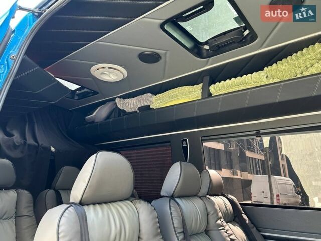 Синий Мерседес Sprinter, объемом двигателя 2.99 л и пробегом 422 тыс. км за 30800 $, фото 22 на Automoto.ua