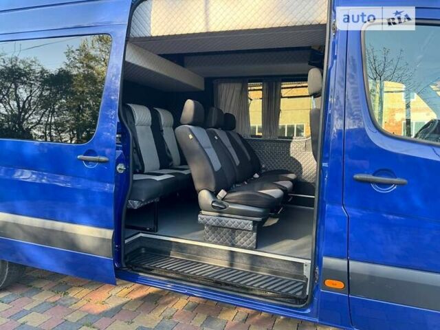 Синій Мерседес Sprinter, об'ємом двигуна 0 л та пробігом 390 тис. км за 27500 $, фото 10 на Automoto.ua