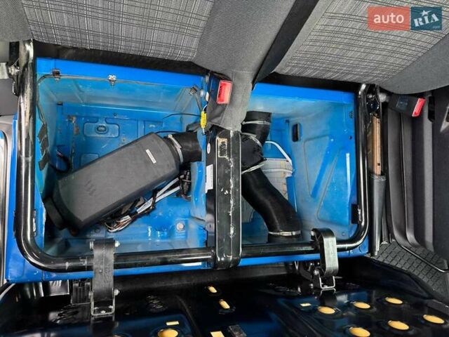 Синий Мерседес Sprinter, объемом двигателя 2.14 л и пробегом 404 тыс. км за 22995 $, фото 20 на Automoto.ua
