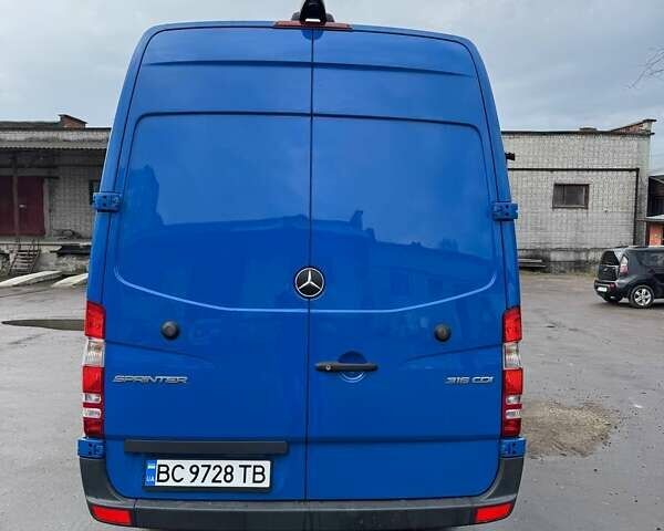 Синий Мерседес Sprinter, объемом двигателя 2.14 л и пробегом 404 тыс. км за 22995 $, фото 4 на Automoto.ua