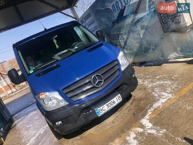 Синий Мерседес Sprinter, объемом двигателя 2.1 л и пробегом 340 тыс. км за 25500 $, фото 4 на Automoto.ua
